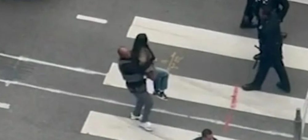 US Citizen: I Was Seized by ICE and Held for Days Without Water