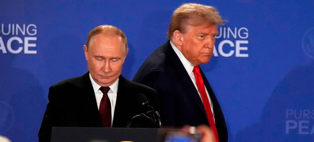 US Government Papers Found in an Alaskan Hotel Reveal New Details of Trump-Putin Summit