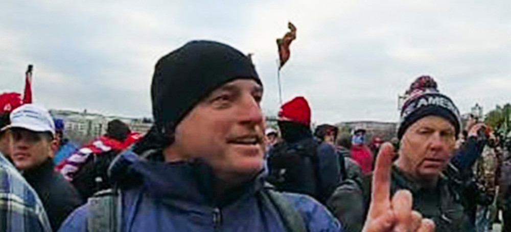 Democrats Call for Firing of January 6 Defendant Who Works at Justice Department