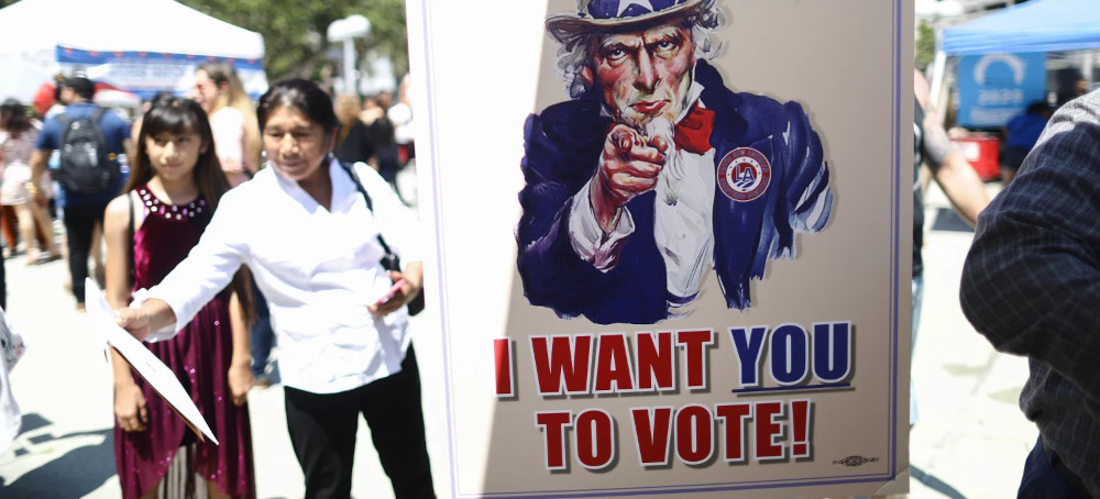 Trump Administration Blocks Groups From Voter Registration at Naturalization Events