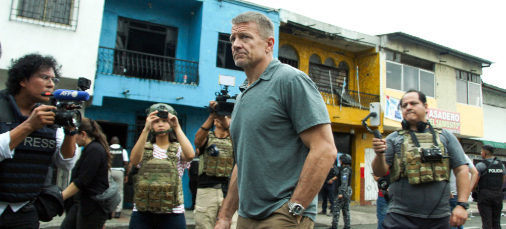 Blackwater Founder and Maga Disciple Erik Prince Pitching Services in Ukraine