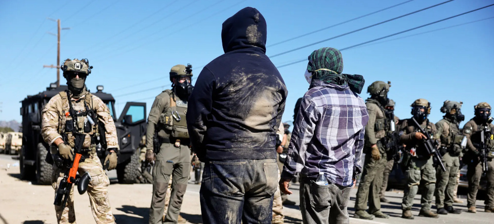 California Bars ICE Agents From Wearing Masks in the State