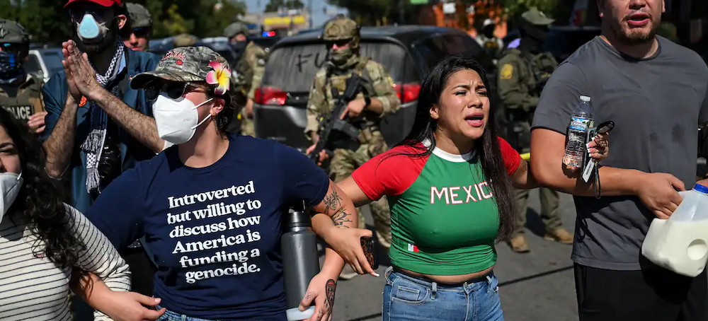 ICE Agents, Protesters Clash in Chicago; State Warns Against Guard Deployment