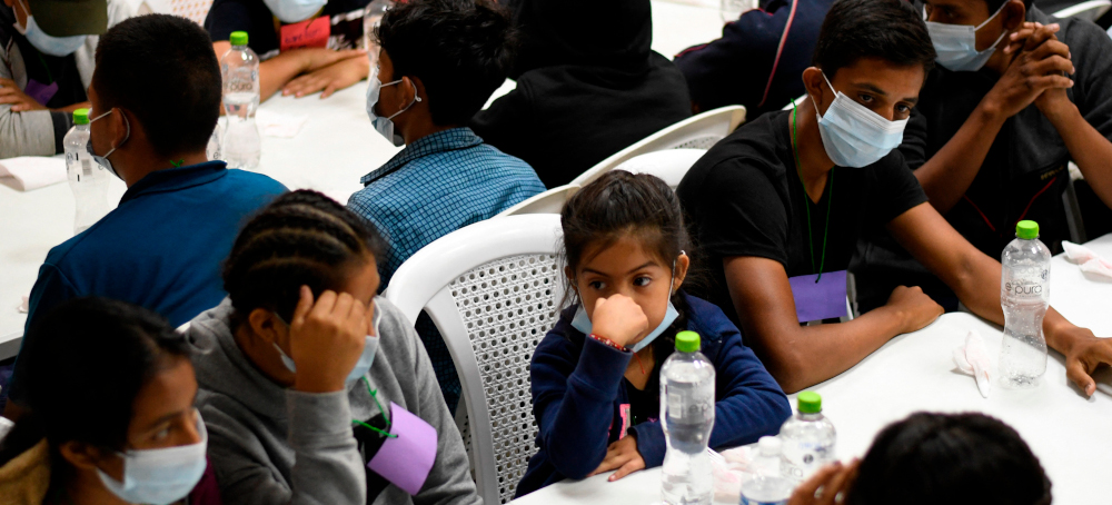 4-Year-Old Migrant Girl, Other Kids Go to Court in NYC with No Lawyer: 'The Cruelty Is Apparent'