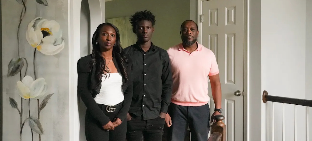 Guns Drawn, the FBI Barged Into the Wrong House. Supreme Court Justice Calls It 'Ridiculous'