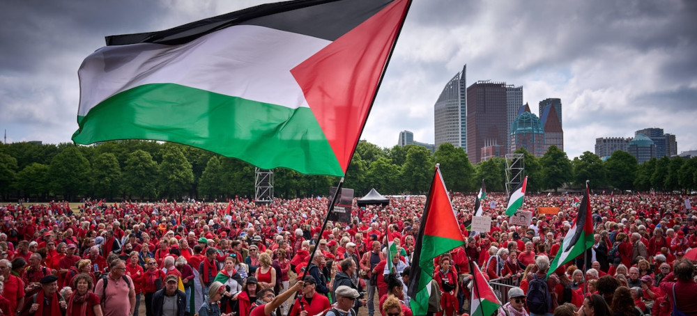 As Israel Starves and Destroys Gaza, It’s Turning Into a Global Pariah