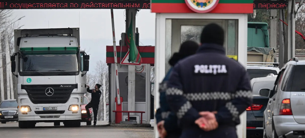 Russia Seeks to Deploy 10000 Troops to Transnistria and Potentially Undermine Election, Moldovan PM Recean Says