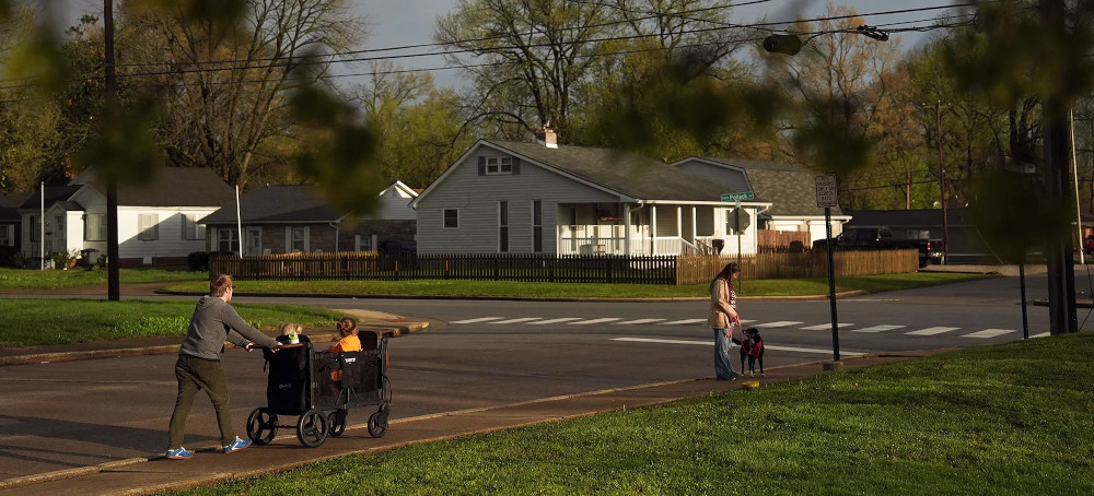 Trump EPA Rolling Back Rules Projected to Save 30,000 Lives and $275 Billion Annually