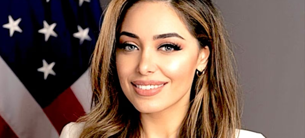 Trump Hires Beauty Salon Owner to Decide Who to Ban From US