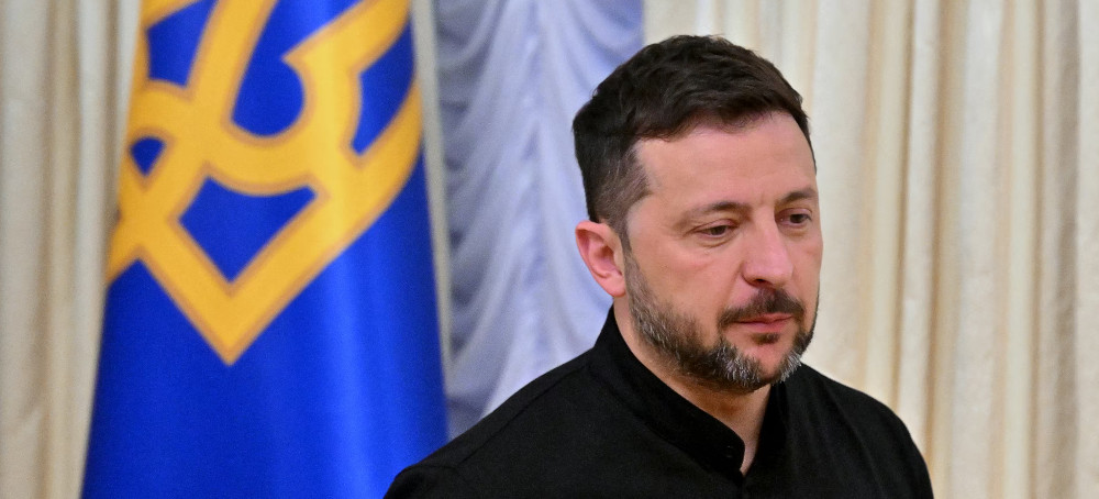 Trump Is Stringing Ukraine Along