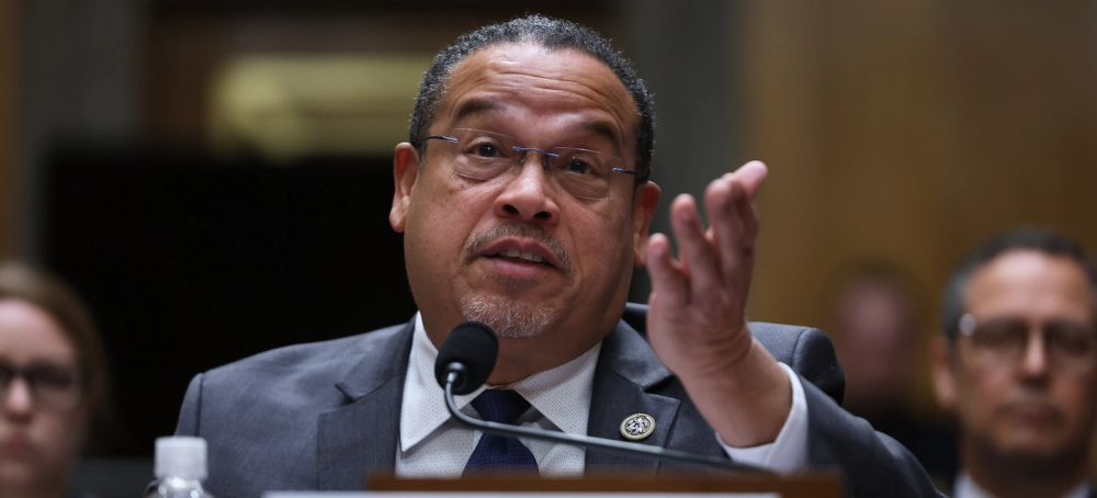 Minnesota AG: Feds Still Not Cooperating on Alex Pretti and Renee Good Investigations