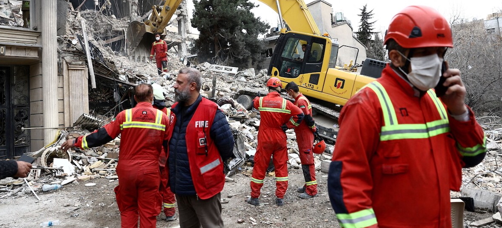 Trump Declares Victory and Claims Iran Offers a 'Prize' in Talks Iran Has Denied Having