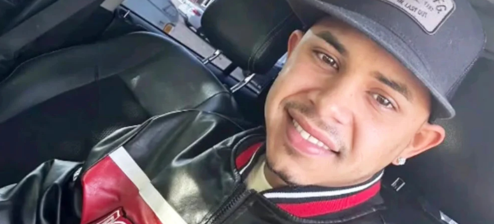 Venezuelan Immigrant Sent to El Salvador's Notorious Prison Files $1.3m Lawsuit Against Trump Admin