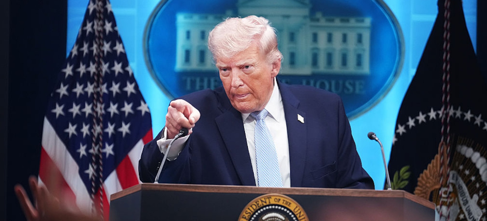 Trump Wants to Jail Reporters Over Leaks From Own Administration