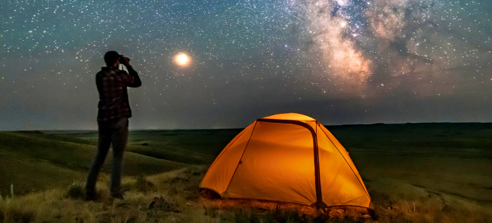 Elon Musk's SpaceX Plan to Launch One Million Satellites Would Destroy Stargazing and Our Night Sky