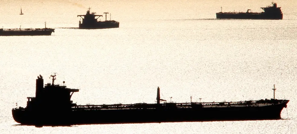 At Least 26 Iranian Shadow Fleet Vessels Bypass US Blockade