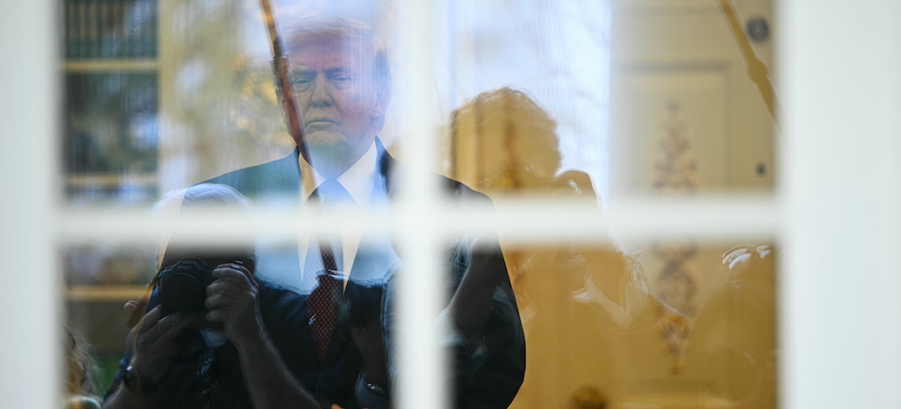 The Aides Keeping the President in the Dark