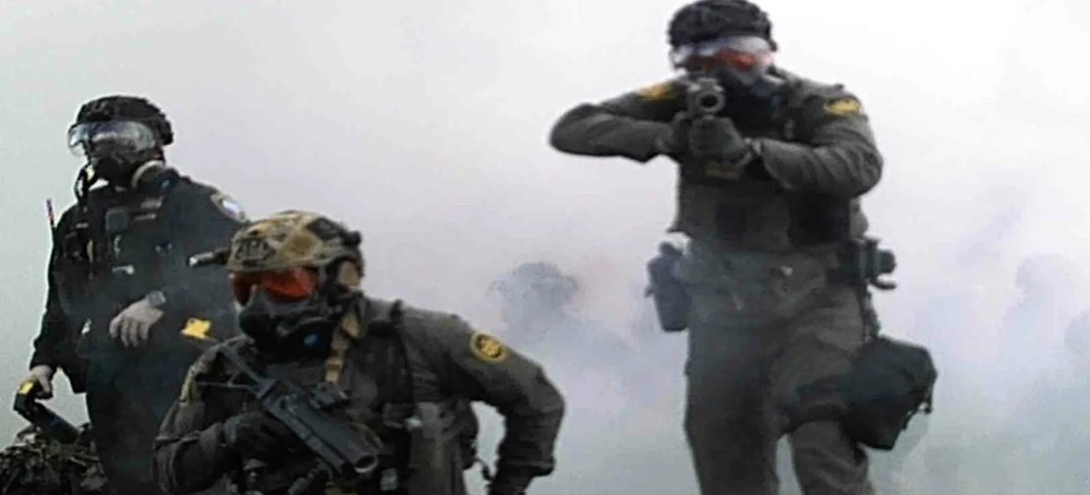 U.S. Lawmakers Demand Reforms to Immigration Officers’ Use of Tear Gas and Pepper Spray