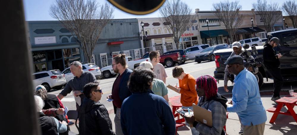 Georgia Town’s Novel Strategy to Fight ICE Jail Plan Impresses Legal Experts