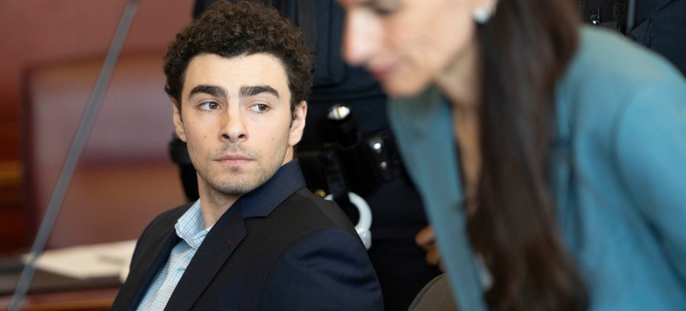 Judge in Luigi Mangione Case Holds Secret Hearing Despite Press Objections