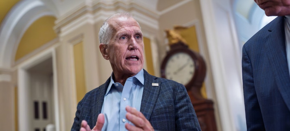 Senate Votes to Fund ICE for the Rest of Trump’s Term