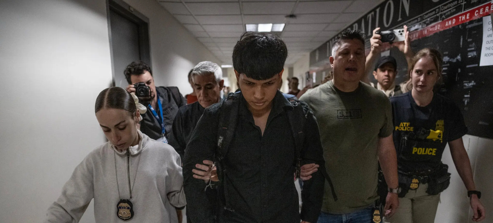 Federal Judge Bars ICE From Making Arrests in Immigration Courts
