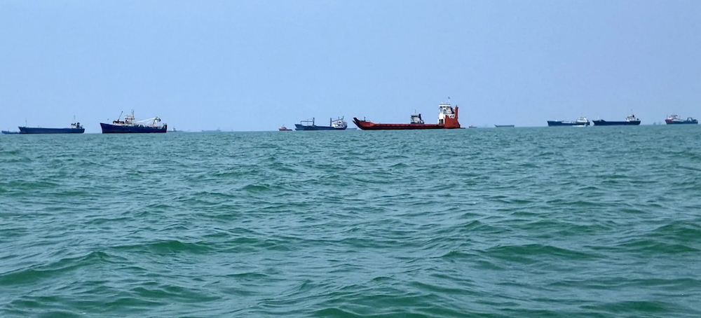 On the Strait of Hormuz, BBC Finds Seized Ships and Shark Fishermen as Uneasy Calm Returns