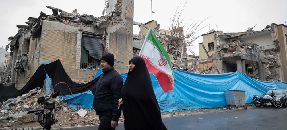 Donald Trump’s Ad-Lib Strategy on Iran