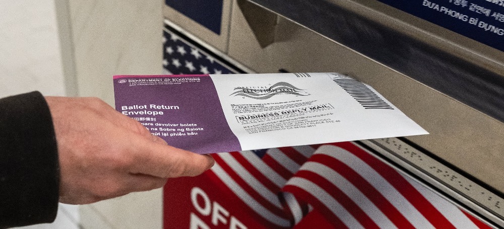 America Gripped by Election Fears as November Nears