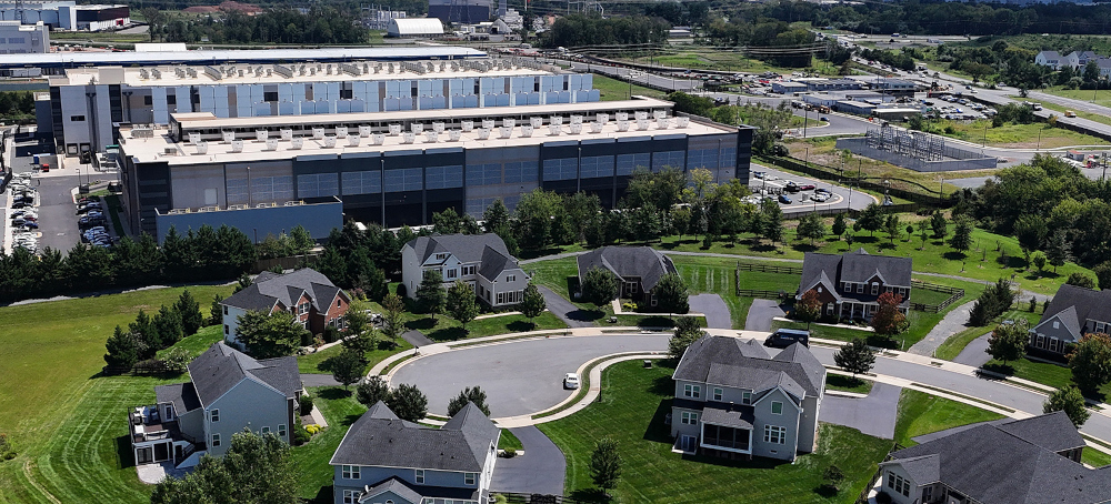 Data Center Backlash Is Panicking Tech Oligarchs Ahead of Midterms