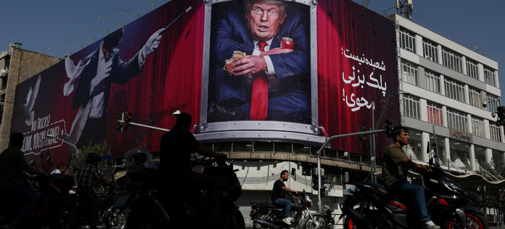 Trump Aides Seek ‘Quiet’ in Iran War but Say Attacks May Intensify After November Elections