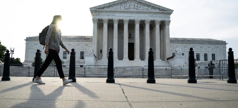 The Legal Wreckage of the Supreme Court’s Ballroom Follies