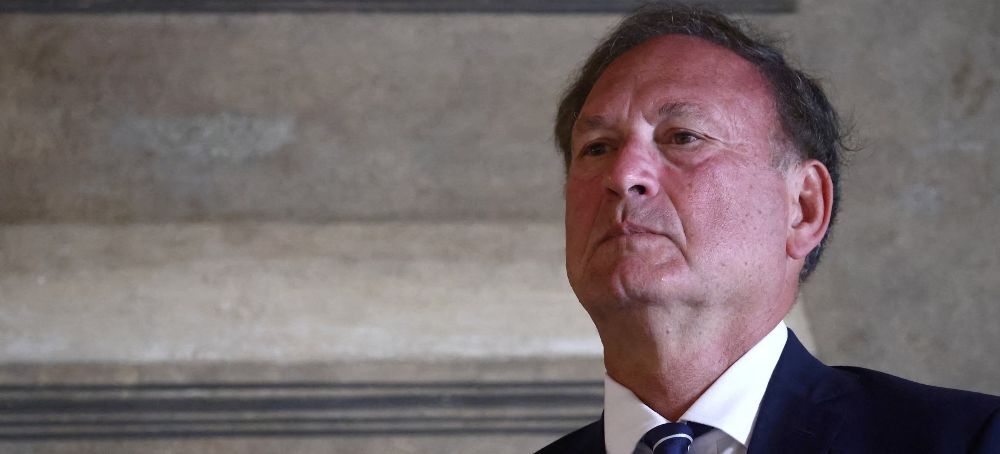 Conservative US Supreme Court Justice Samuel Alito Hints at Retirement in Interview