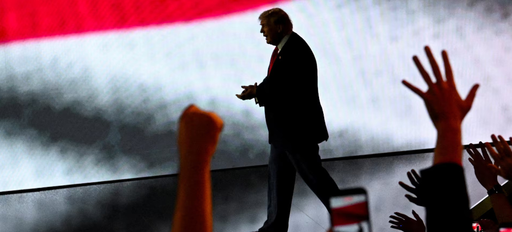 ‘Trump Is Dragging the Party Down’: GOP Scrambles to Stop Steep Midterm Losses