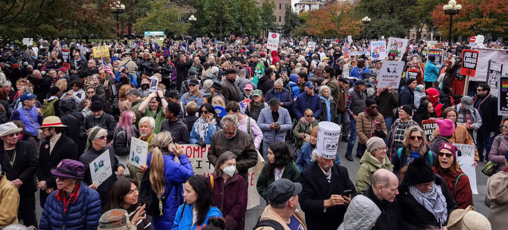 No Kings Rallies Across U.S. Urge Voters to Cast Ballots Early Ahead of&nbsp;Midterms