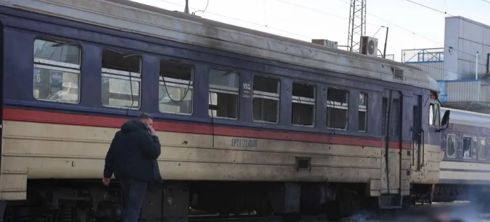 ‘Russia’s Mass Murder:’ Drone Strike on Dnipro Station Kills 14 Amid Deadly Daytime Attacks on Chernihiv, Kremenchuk
