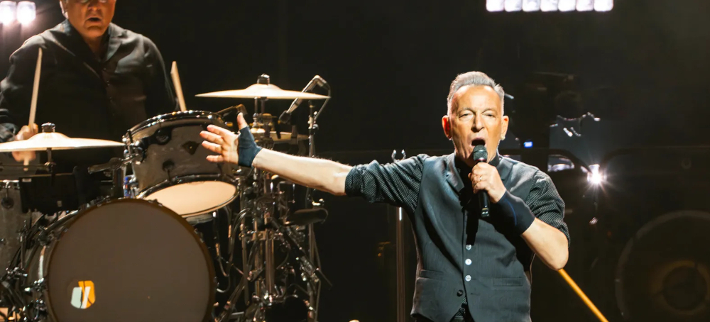 Bruce Springsteen Declares ‘War’ Against Trump at Defiant Tour Opener in Minneapolis