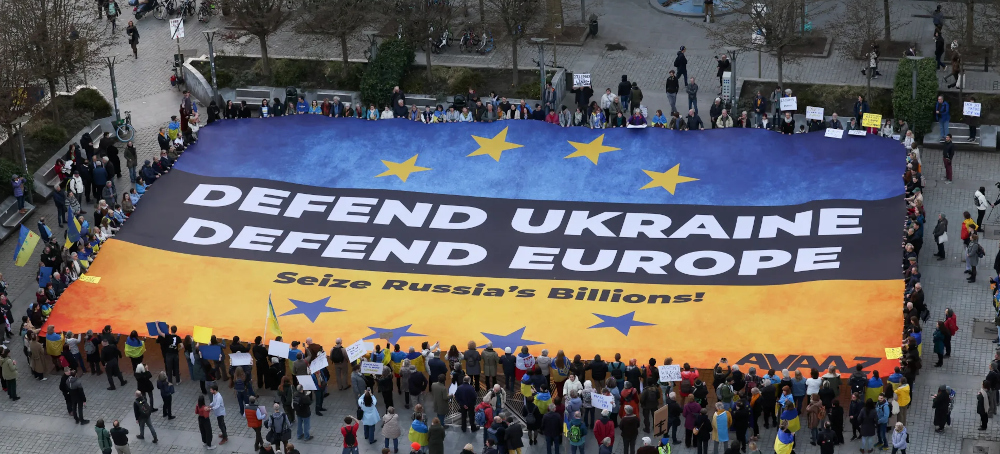 Enough Dithering. Europe Must Pay to Save Ukraine